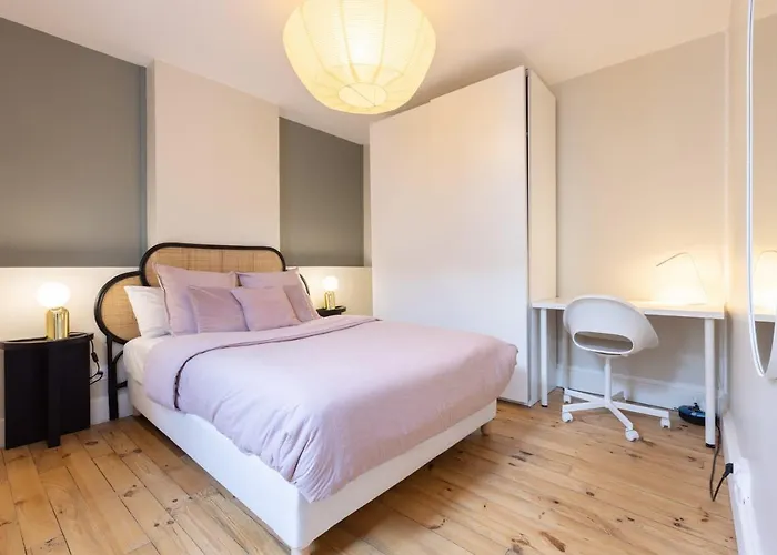 Hima, Beau T2 Renove A Neuf Chateaucreux Gare