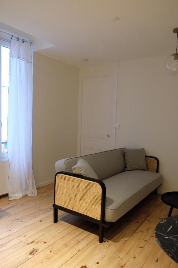Hima, Beau T2 Renove A Neuf Chateaucreux Gare Apartment